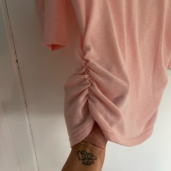 BCX Women's Peach Colored Lace Accent Top size medium - Picture 3 of 7